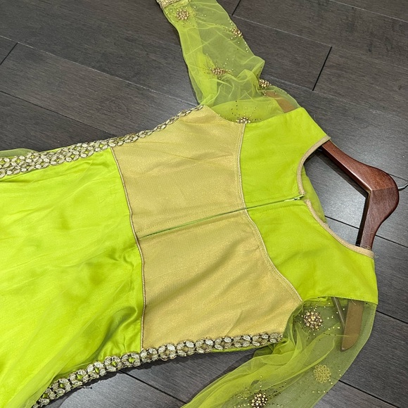 Xs Punjabi suit - Picture 3 of 4